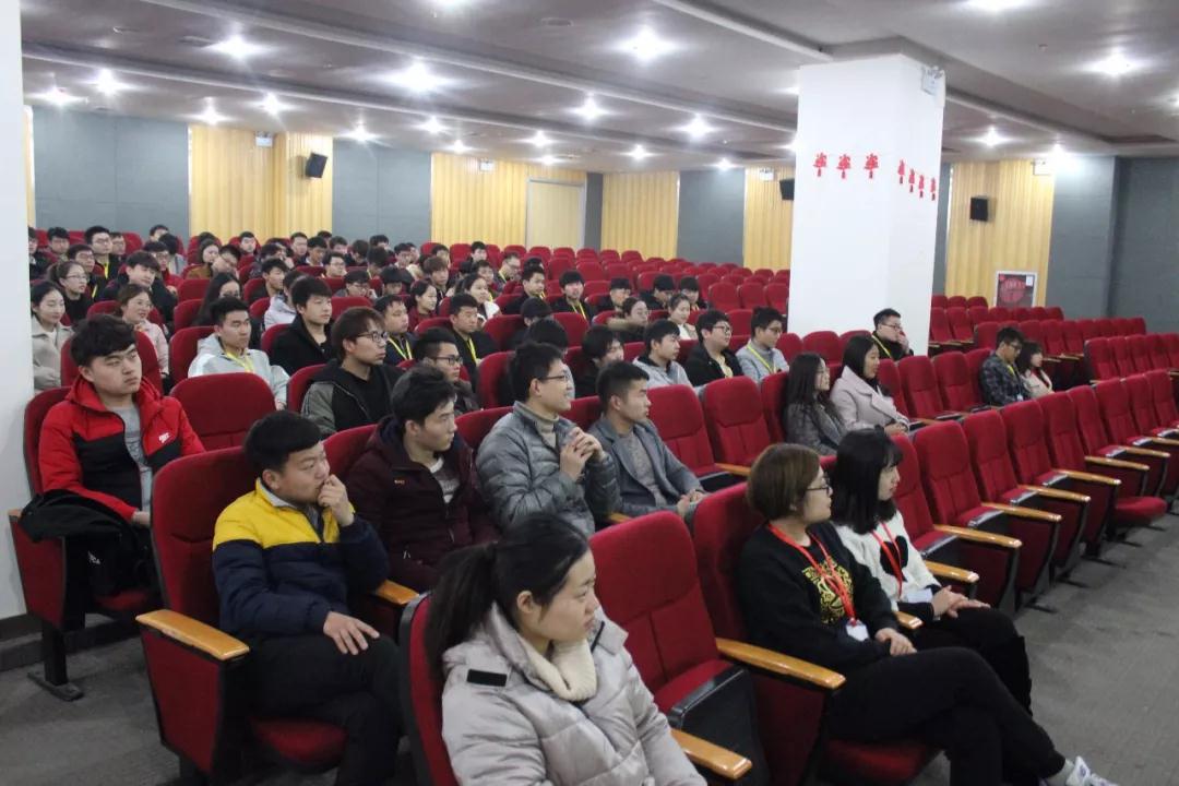 云和數(shù)據(jù)迎來(lái)節(jié)后第一波開(kāi)學(xué)盛典!