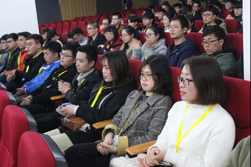 云和數據2018首場VR產品發布會圓滿舉行!